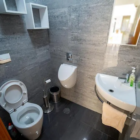 Sunset 100m From Ocean & Вилла Паул-ду-Мар