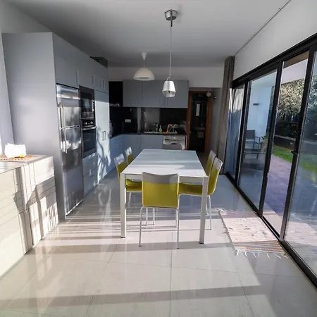 Sunset 100m From Ocean & Паул-ду-Мар