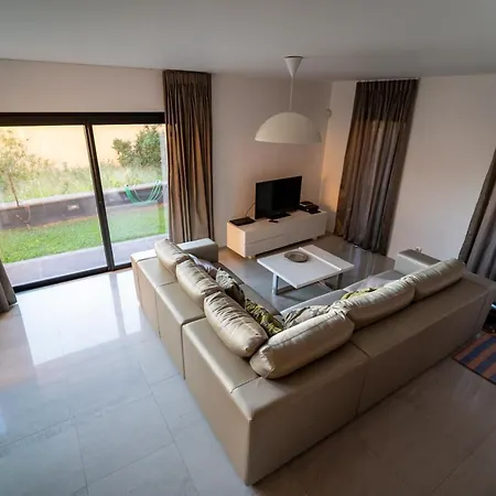 Sunset 100m From Ocean & Вилла Паул-ду-Мар