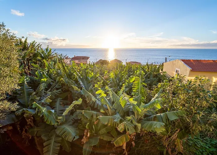 Sunset 100m From Ocean & פול דו מאר