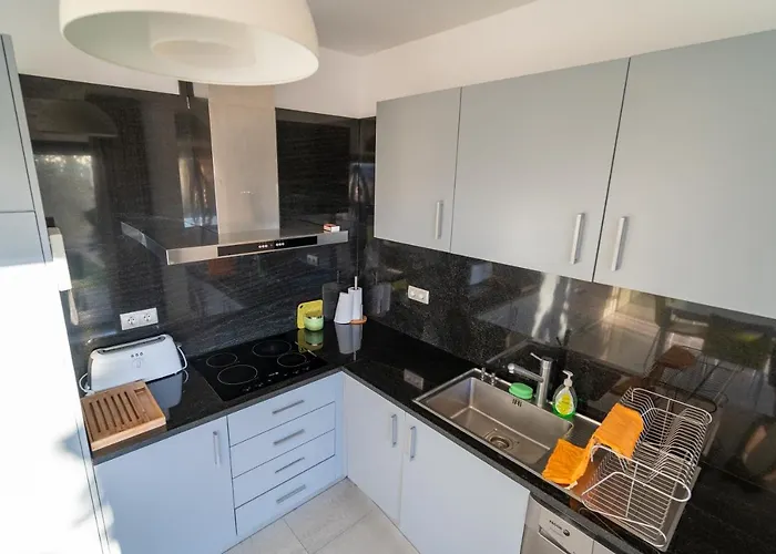 Sunset 100m From Ocean & וילה