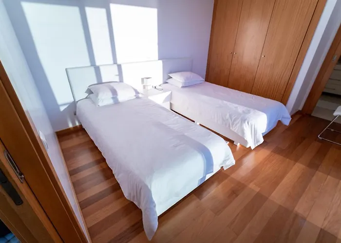 Sunset 100m From Ocean & *